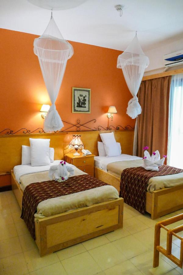 El Gezira Garden Hotel ルクソール エクステリア 写真